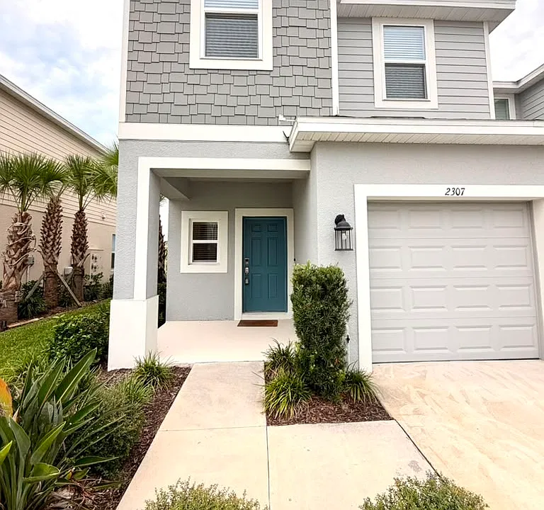 2307 Paravane Way