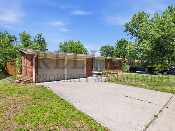 4th image of 6216 E Orme St