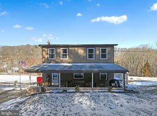 21 Owl Ln, Pine Grove, PA 17963