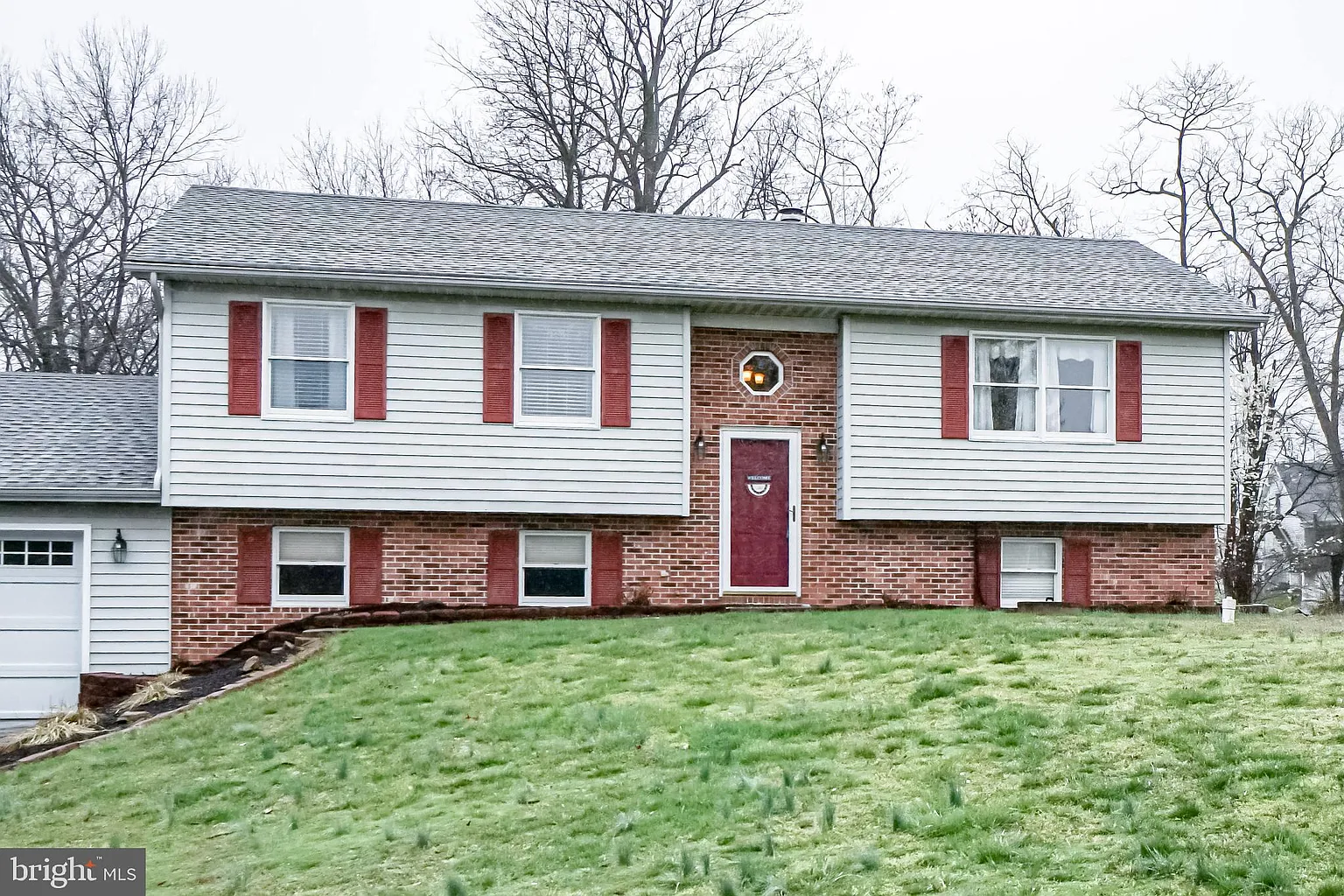 20 Riverview Ct photo 1