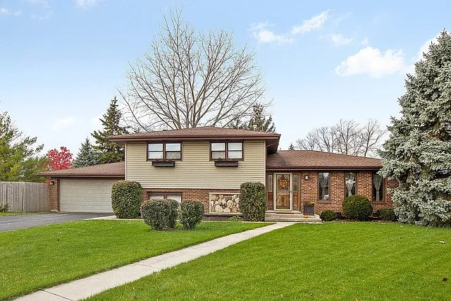 6418 Jeanette Ct photo 1