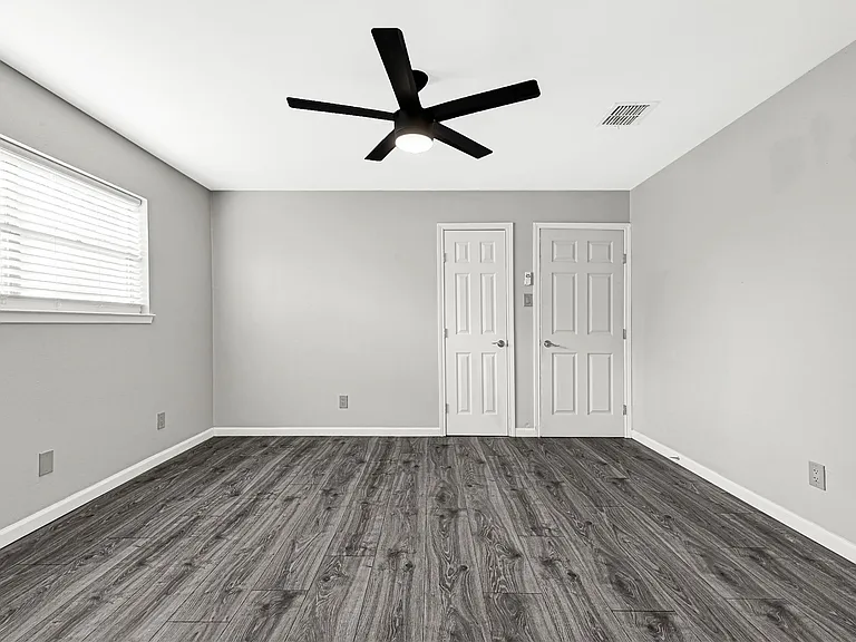 13003 Frank Ln — Photo 22