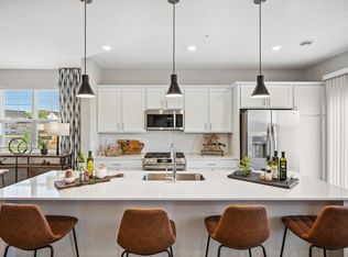 10716 Wiles Way, Woodbury, MN 55129