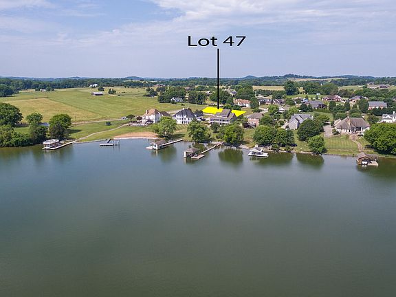 4th image of Riverbrook Dr
