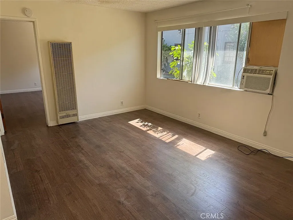 1 bed, 700 sqft, $1,850 — Photo 1