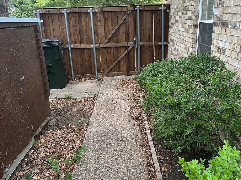 1841 Bachman Ct — Photo 12