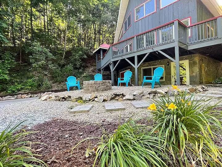 9295 White Oak Rd, Waynesville, NC 28785 Zillow