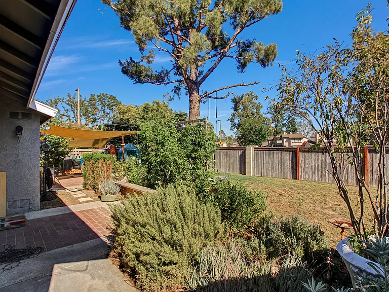 3568 Warm Springs Ct — Photo 4