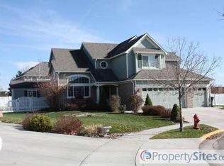 230 Mallard Ct, Windsor, CO 80550