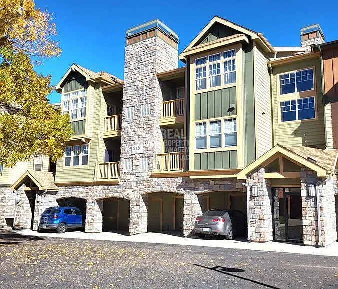 8420 Canyon Rim Trl #204 — Photo 1