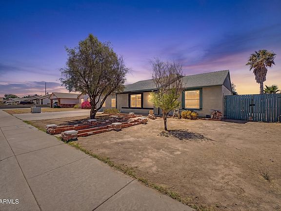 3rd image of 6821 W JENAN Drive