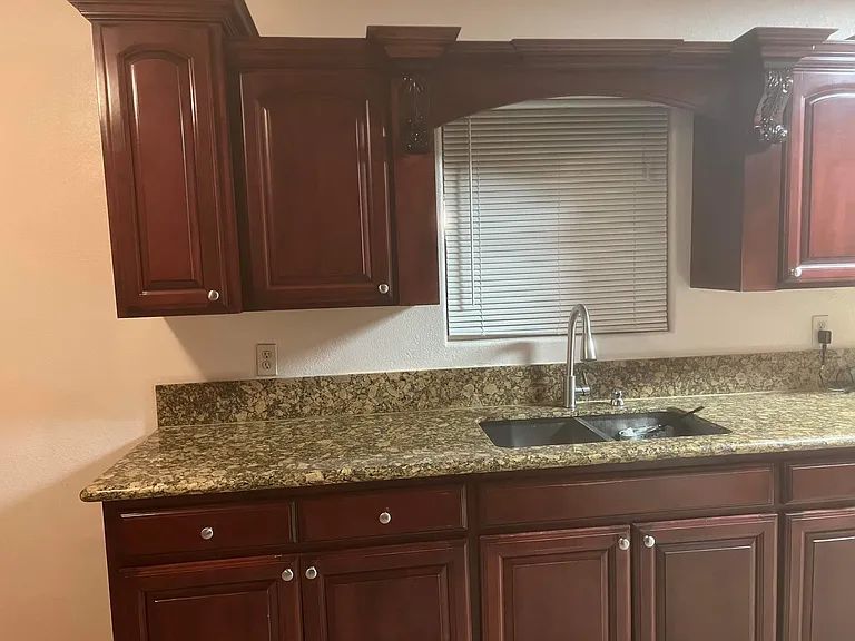 1023 Thomas Way — Photo 19