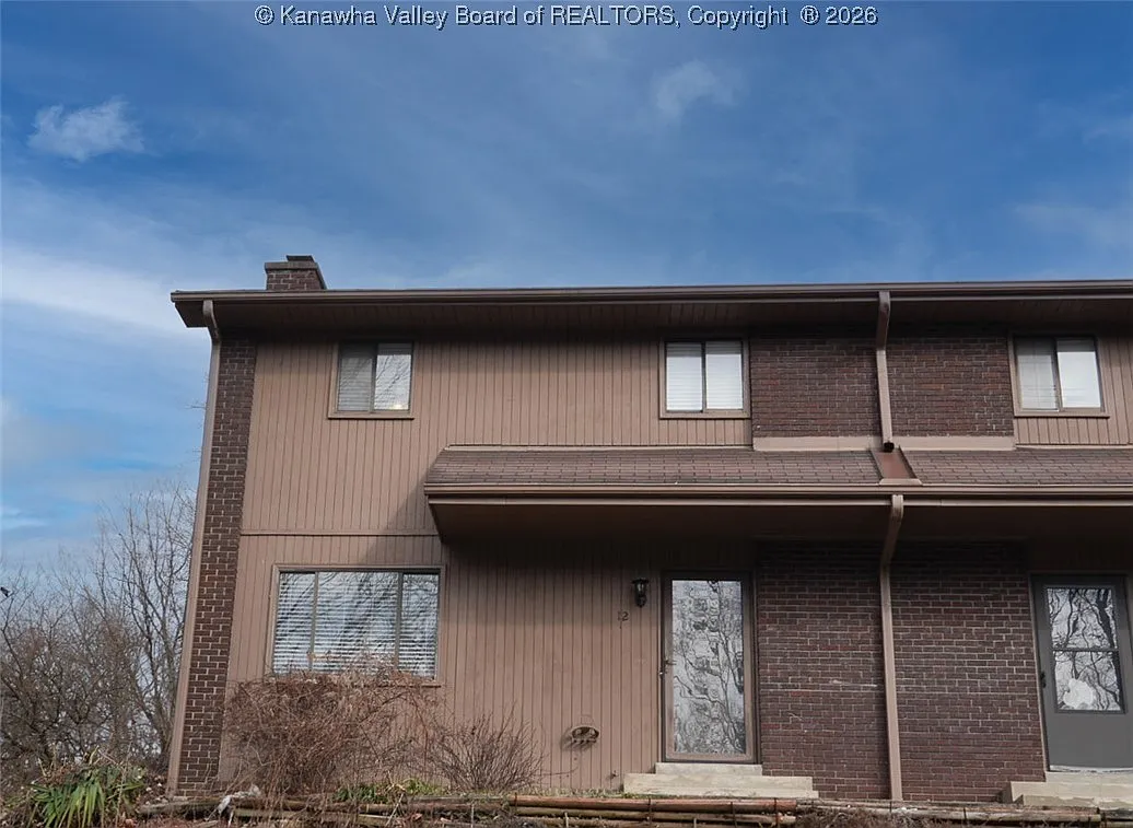 12 Briar Hill Rd photo 1