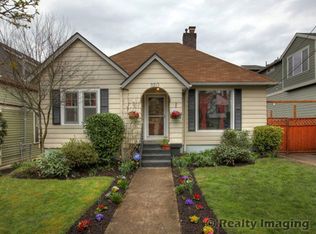 5571 SE Oak St, Portland, OR 97215