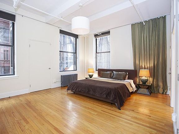 2nd image of 108 W 25th St Floor 4
