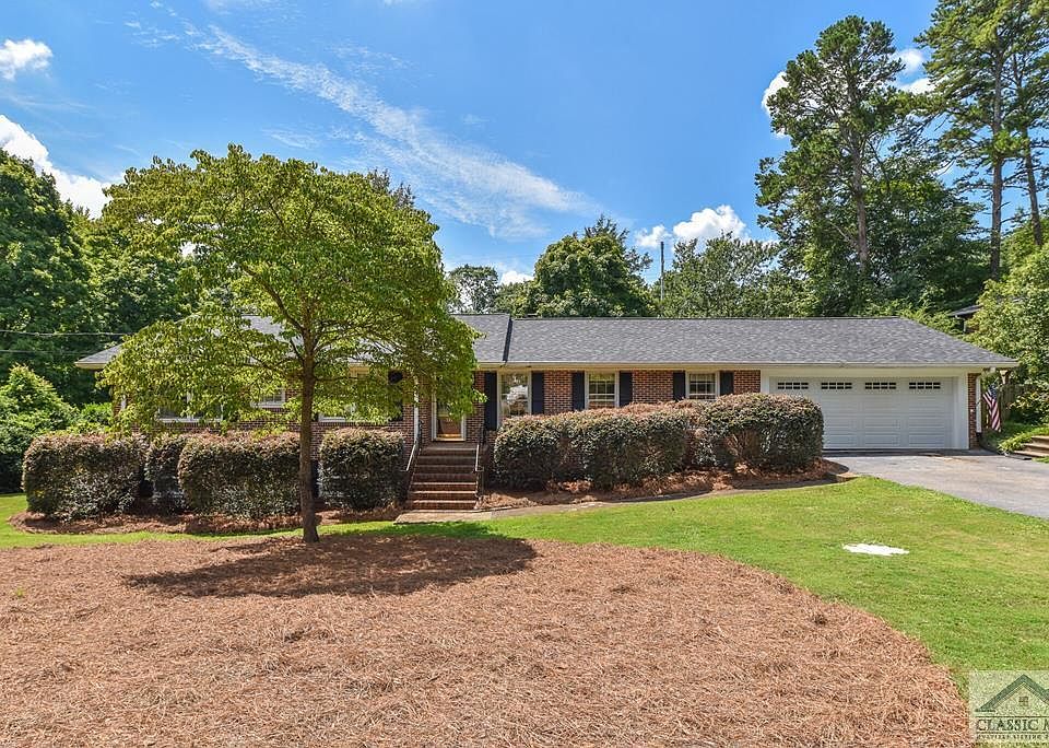 1st image of 139 Clifton Dr