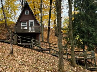 55 Arlington Dr, Wheeling, WV