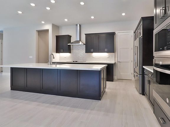 6th image of this home