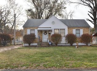 1275 Saint Mark Dr, Florissant, MO 63031