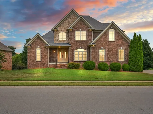 2497 Settlers Trce, Clarksville, TN 37043