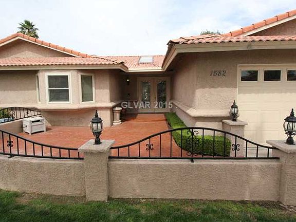 3rd image of 1582 Tulita Dr