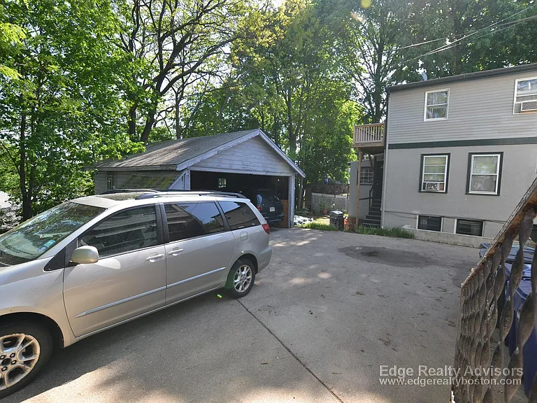 131 Nottinghill Rd #1 — Photo 12