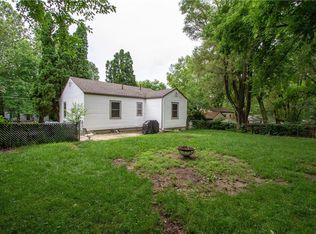 5705 College Ave, Des Moines, IA 50310