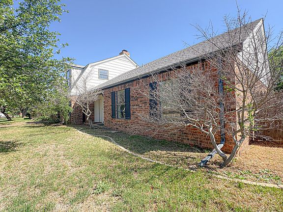 4th image of 3817 Hillcrest Dr