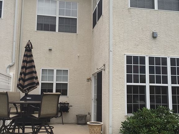 5th image of 373 Wilmore Dr
