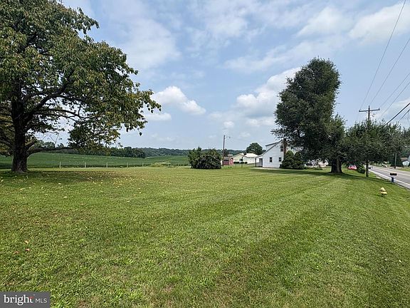 4th image of 3061 Orrstown Rd