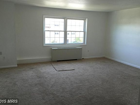 3rd image of 4507 Romlon St APT 204