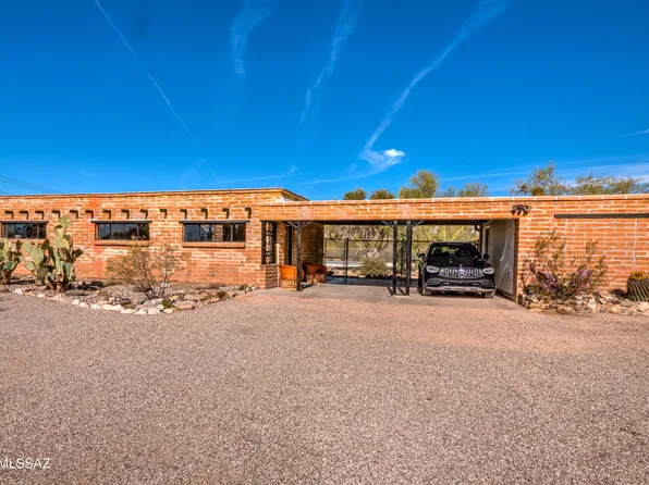 4511 E San Carlos Pl N, Tucson, AZ 85712