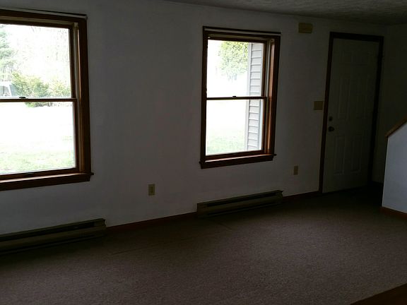 Large 1st floor living room