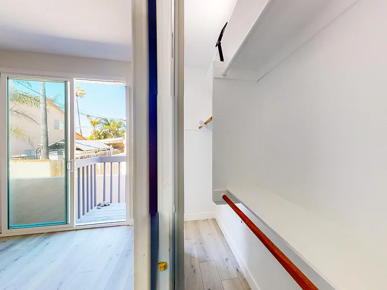 192 Imperial Beach Blvd — Photo 33