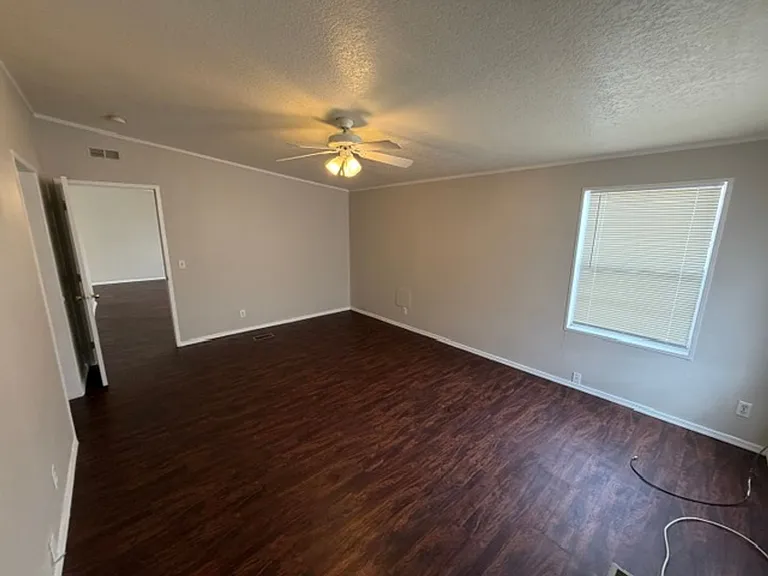 11615 E Elliot Dr — Photo 6