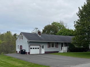 19 Callaghan Blvd, Ballston Lake, NY 12019