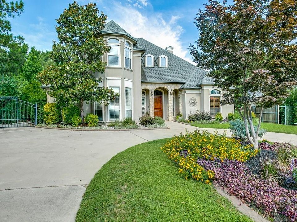1st image of 1014 Lake Forest Dr