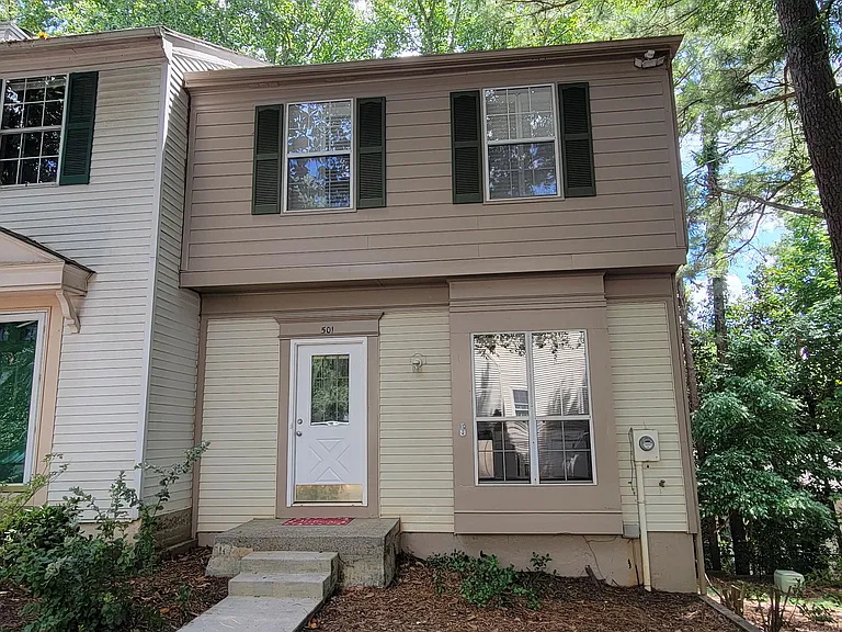 501 Wedgewood Way NE — Photo 29