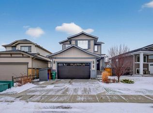 323 Skeena Cres W, Lethbridge, AB T1J 5K3