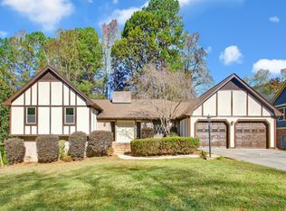 4050 Menlo Way, Atlanta, GA 30340