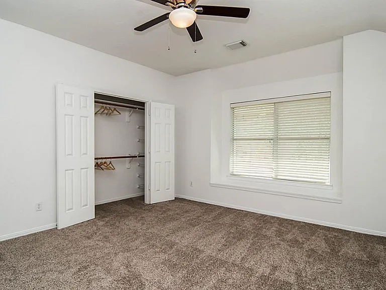 143 N Shawnee Ridge Cir — Photo 21