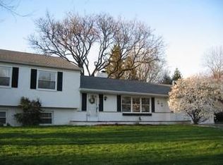 1364 Trentwood Rd, Columbus, OH 43221