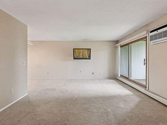 3rd image of 12858 Nicollet Ave APT 201