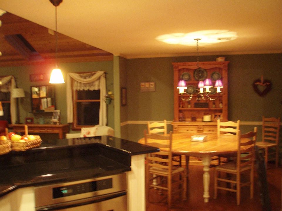 2nd image of 62 Spruce Dr