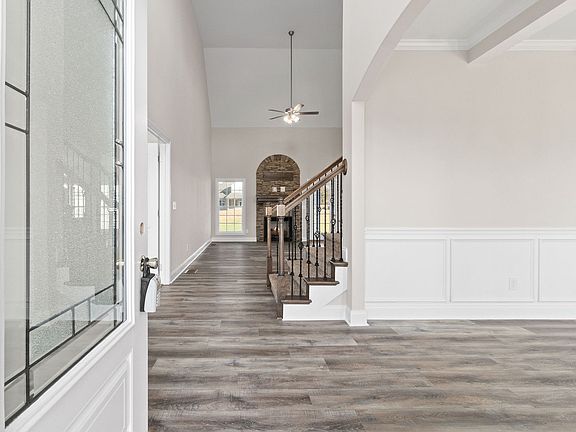 4th image of 1128 Archibald Dr Lot 144