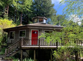 1961 Monument Rd, Rio Dell, CA 95562