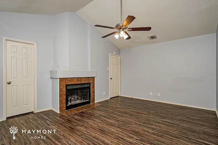 8039 Sunshine Trail Dr — Photo 11