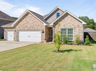 9238 Current Way SE, Owens Cross Roads, AL 35763