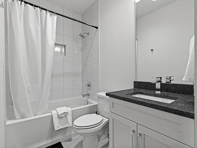 910 Youngs Ln #3 — Photo 41