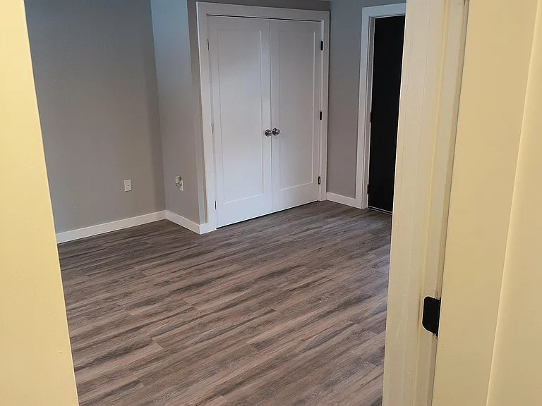 143 E Main St #3 — Photo 4